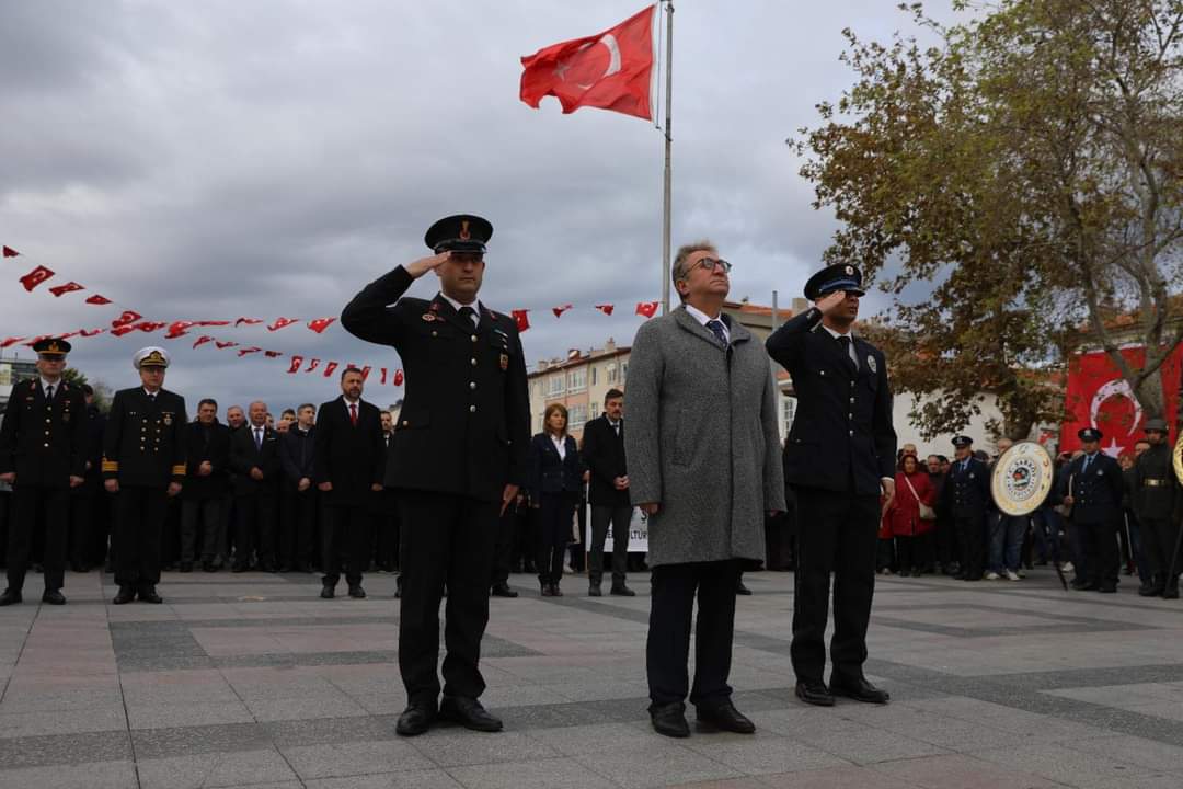 Büyük Önder  Mustafa Kemal  ATATÜRK Ölümünün 86. Yıl Dönümünde Sevgi, Saygı ve Özlemle Anıldı 