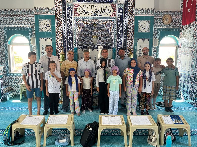 İlçemiz Kaymakamı Sayın Dr. Ahmet Naci HELVACI Kocaali ve Terziköy Camiilerinde Açılan Kuran Kurslarını  Ziyaret Etti