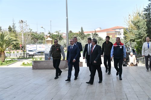 Valimiz Sayın Recep SOYTÜRK İlçemizi Ziyaret Ederek İncelemelerde Bulundu 